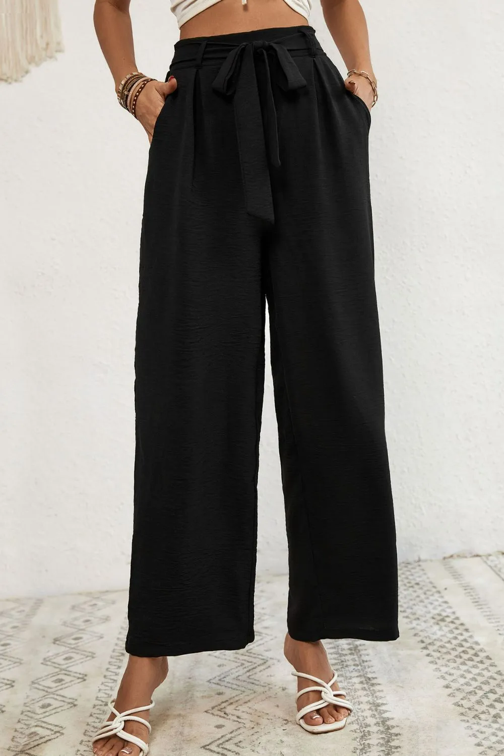 *App Exclusive* Belted Pleated Waist Wide Leg Pants