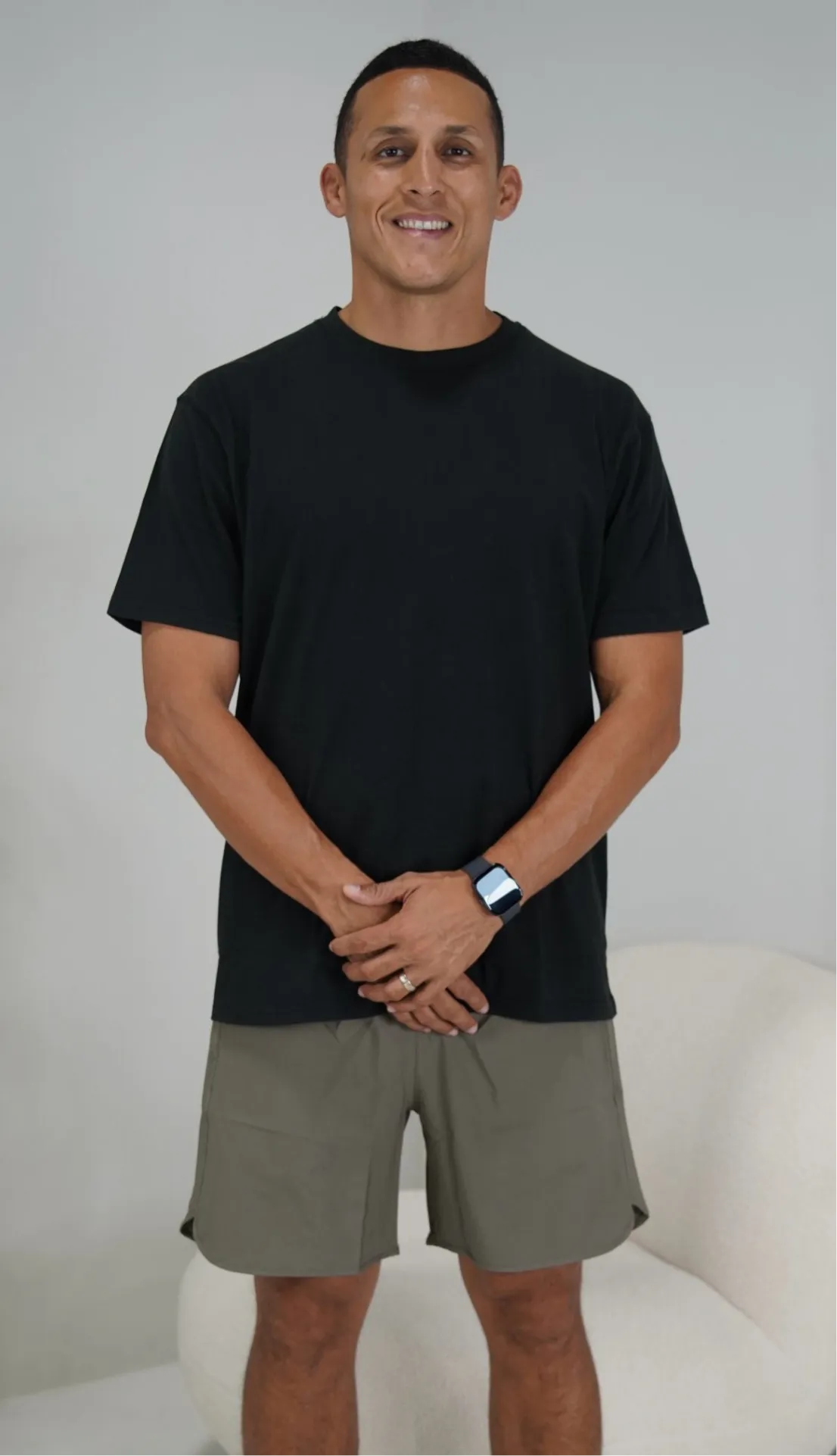 Wave Accent Essential Active Shorts
